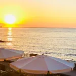 Vacanzenaxos - Casa Frontemare Apartment *